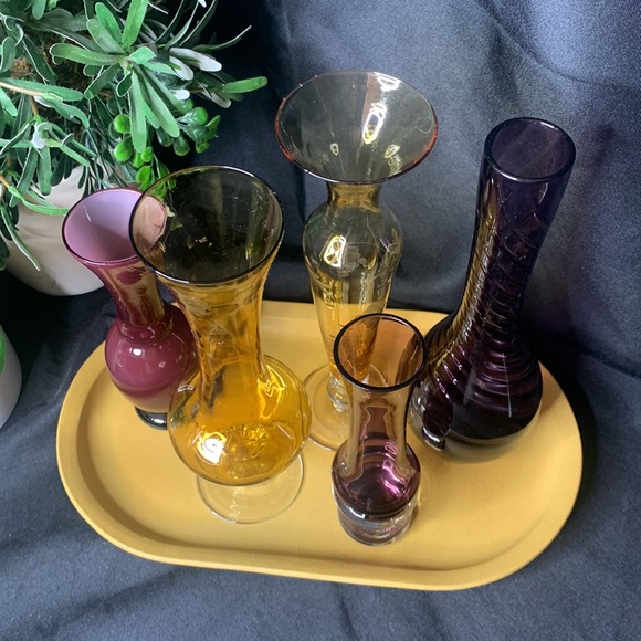 Vintage Amber and amethyst blown glass bud vase collection - Picture 4 of 15